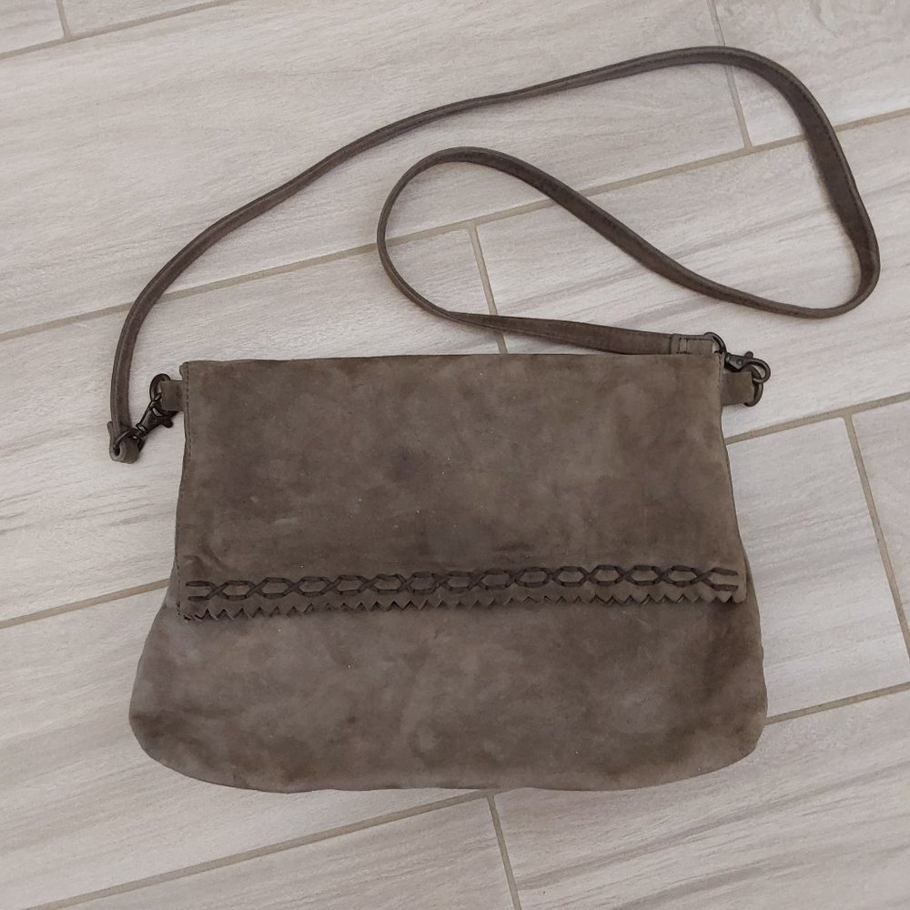 Donna Karan Vintage Army Green Suede Foldover Crossbody Handbag.   Size 8x11